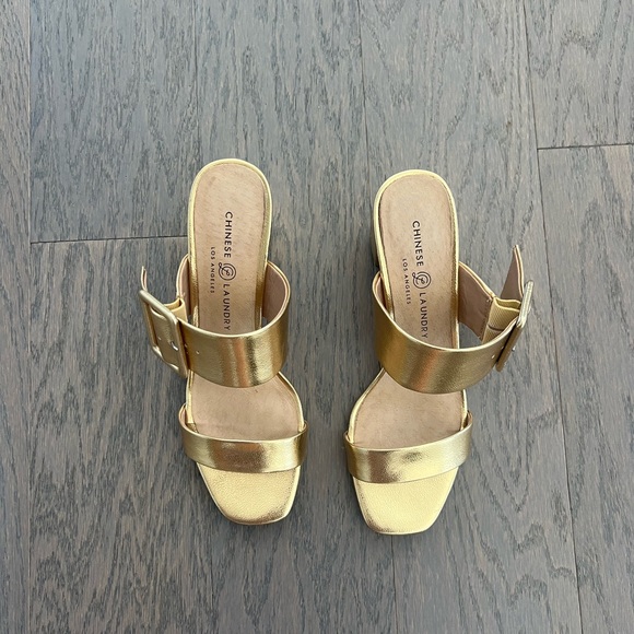 Chinese Laundry Gold Sandal Heels Size 8/38.5 - Picture 5 of 7